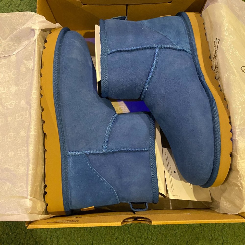 Ugg Classic Mini II - CBL